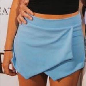LIGHT BLUE ENVELOPE SKORT❤️